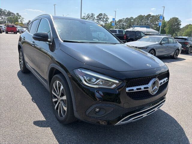 2023 MERCEDES-BENZ GLA-Class