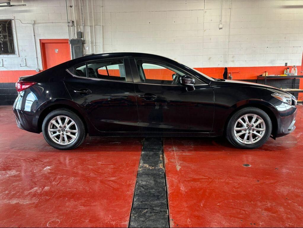 2014 MAZDA Mazda3