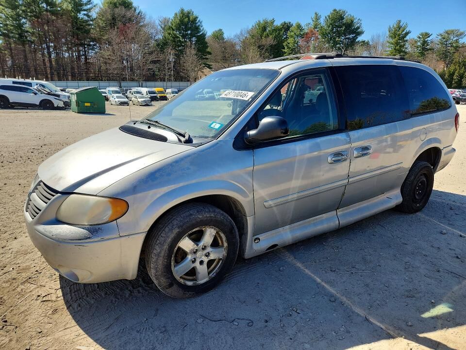2005 DODGE Caravan