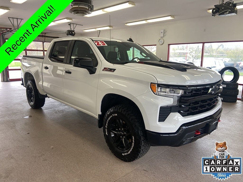 2023 CHEVROLET Silverado