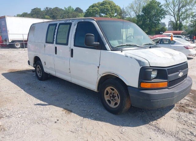2005 CHEVROLET Express