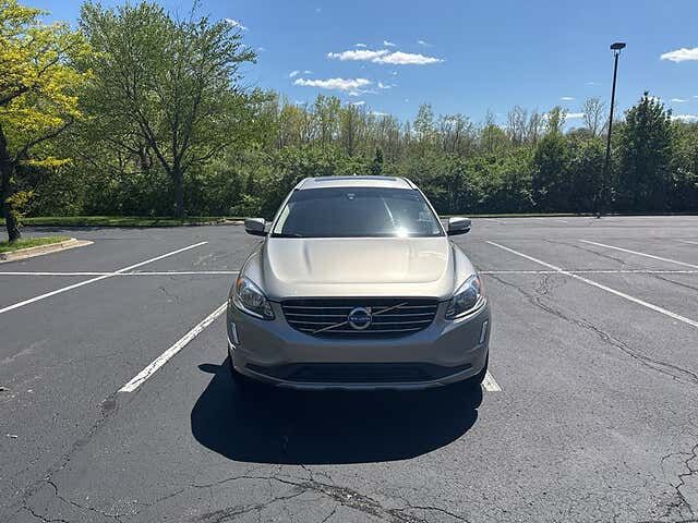 2016 VOLVO XC60