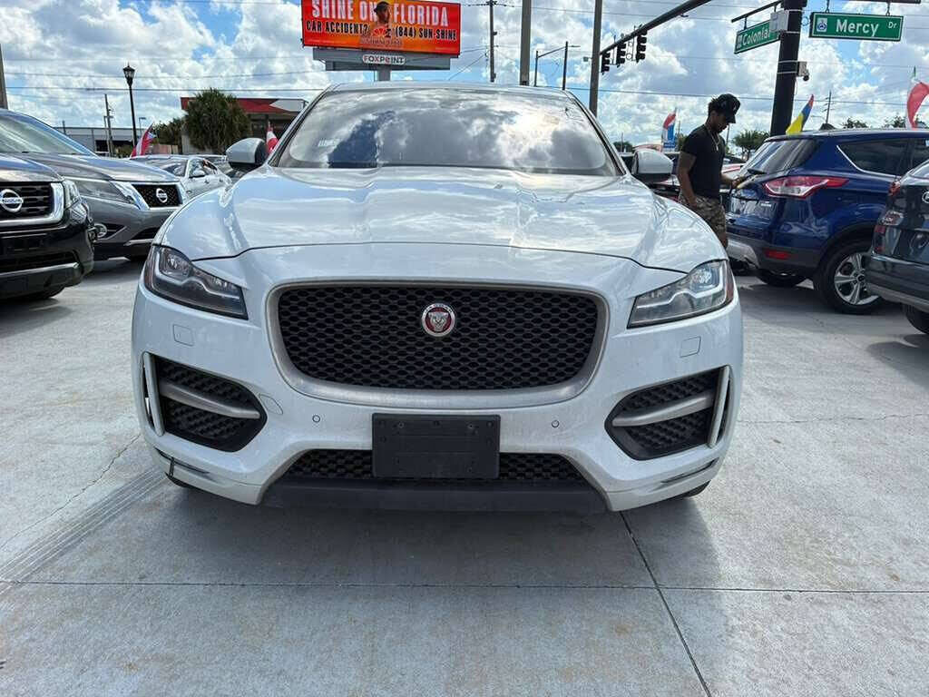 2017 JAGUAR F-Pace