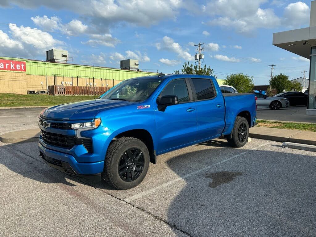 2023 CHEVROLET Silverado