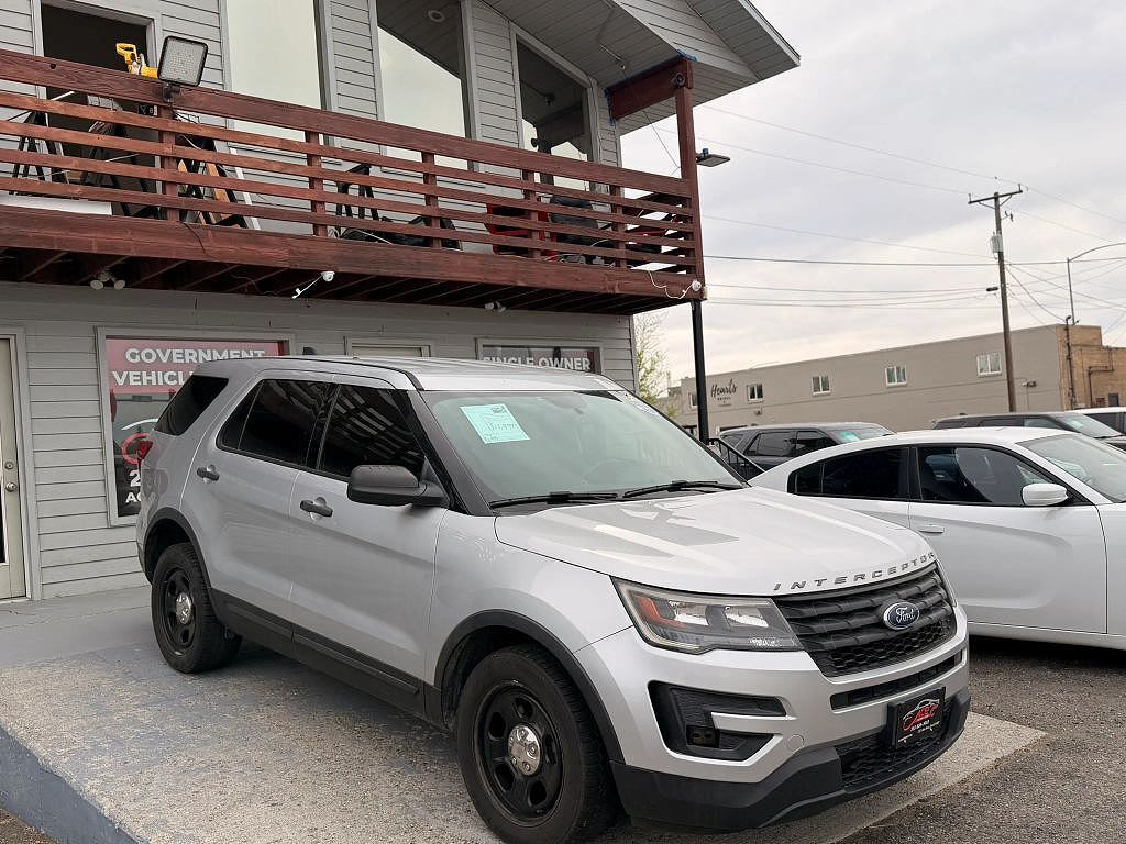 2019 FORD Explorer