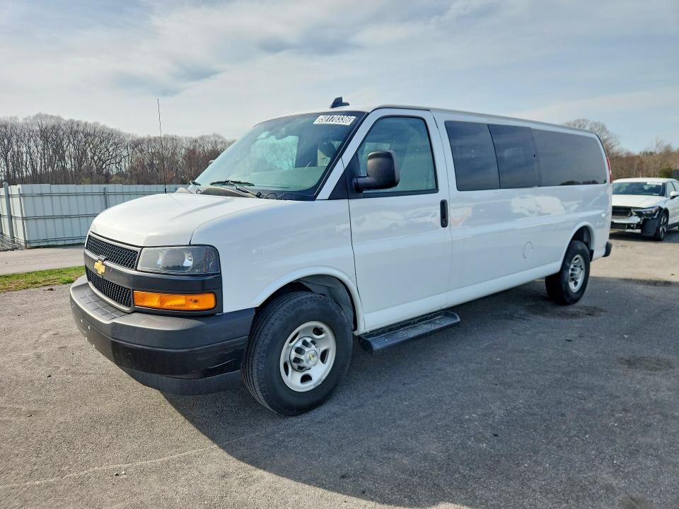 2023 CHEVROLET Express