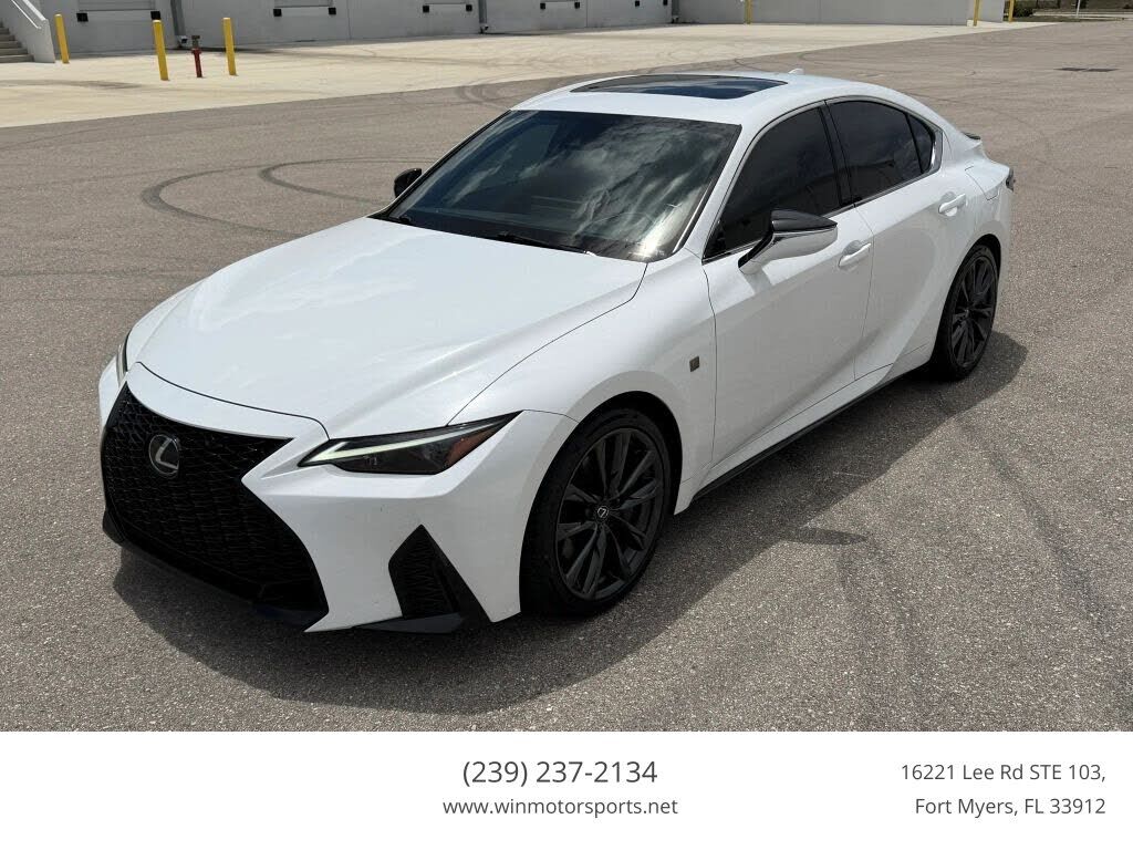 2024 LEXUS IS