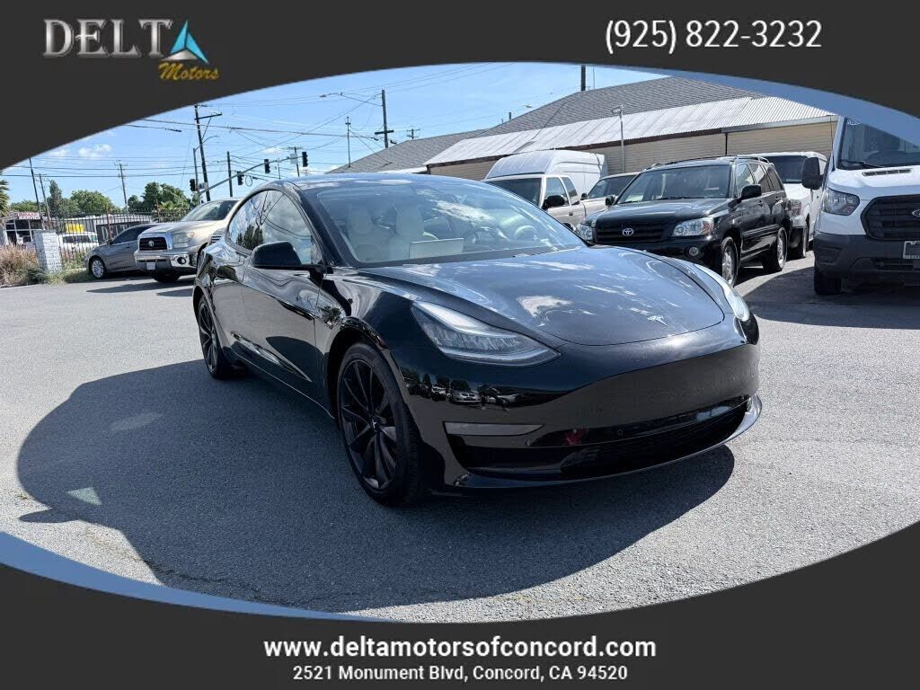 2019 TESLA Model 3