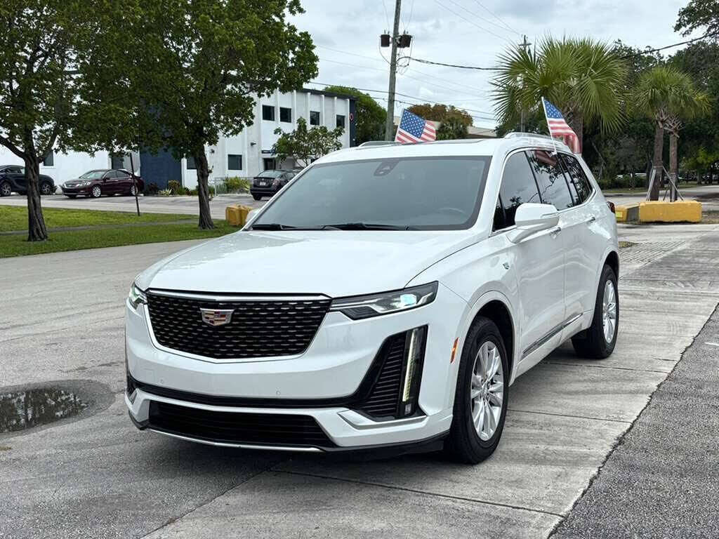2022 CADILLAC XT6