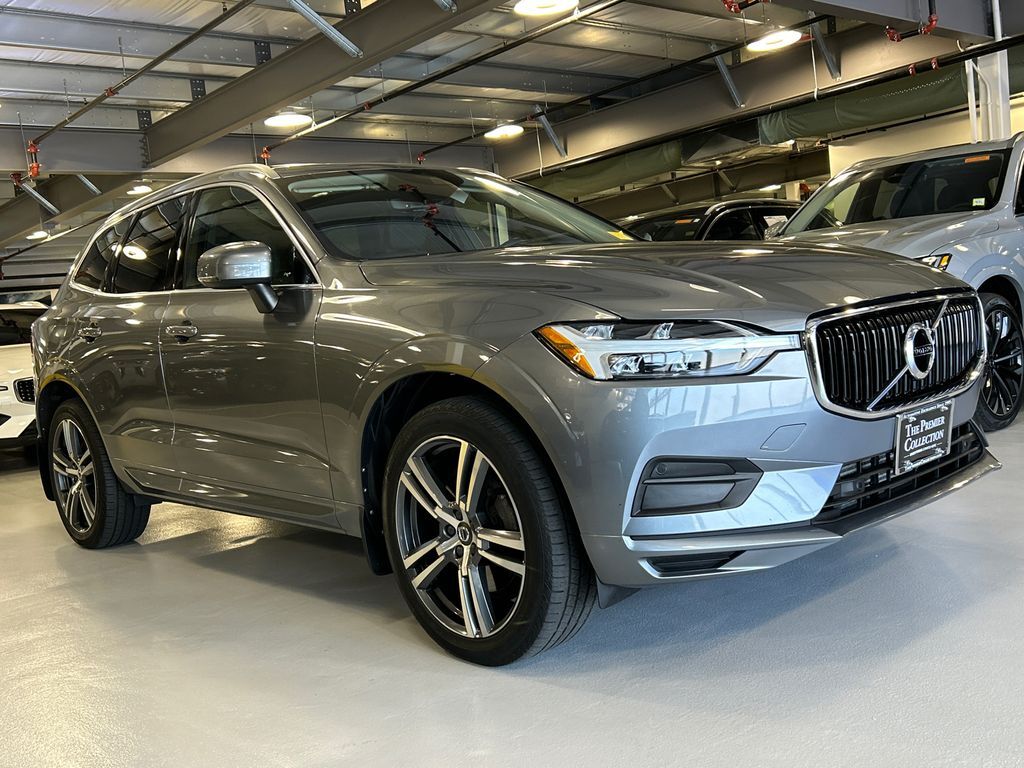 2020 VOLVO XC60
