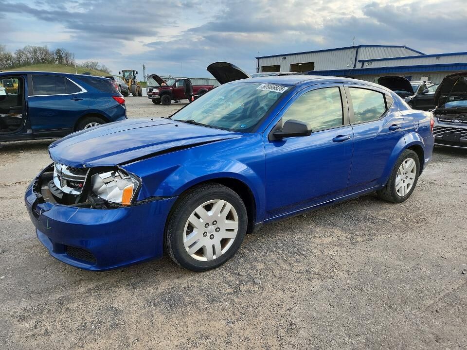2014 DODGE Avenger