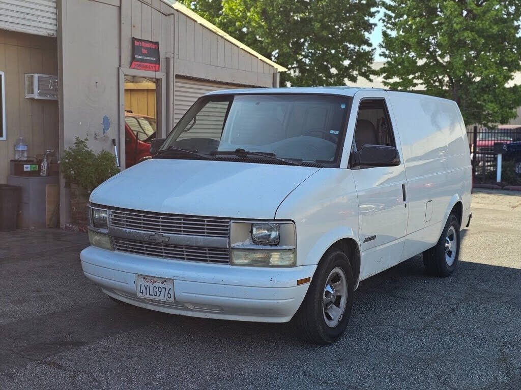2002 CHEVROLET Astro Van