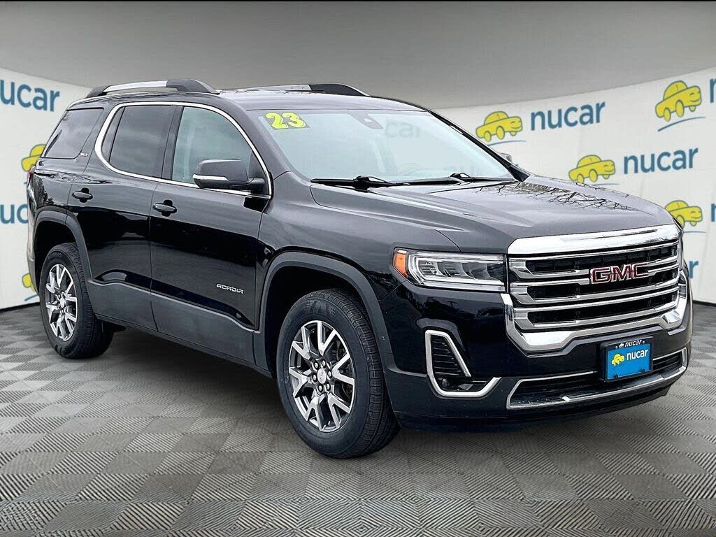 2023 GMC Acadia
