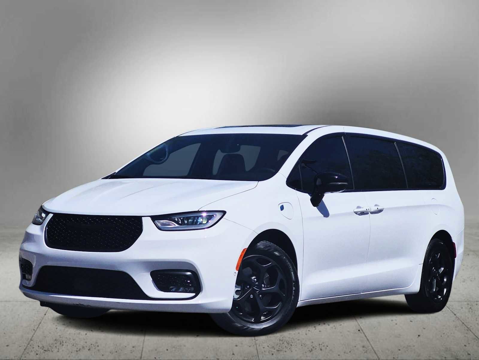 2023 CHRYSLER Pacifica