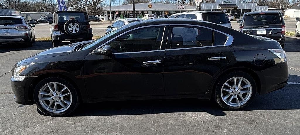 2014 NISSAN Maxima