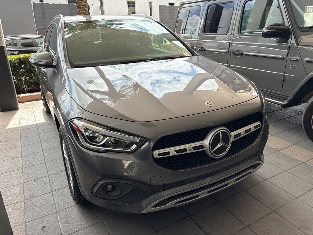 2022 MERCEDES-BENZ GLA-Class