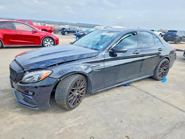 2018 MERCEDES-BENZ C-Class