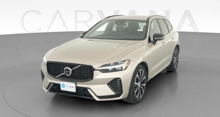 2023 VOLVO XC60