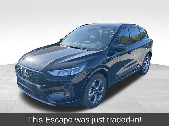 2023 FORD Escape