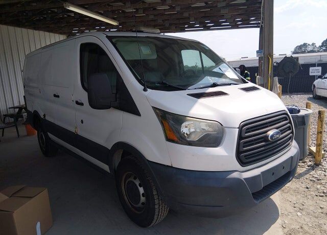 2015 FORD Transit
