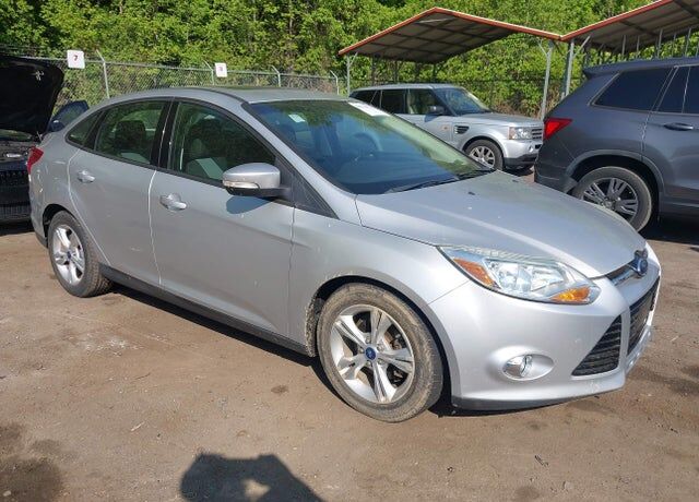 2012 FORD Focus