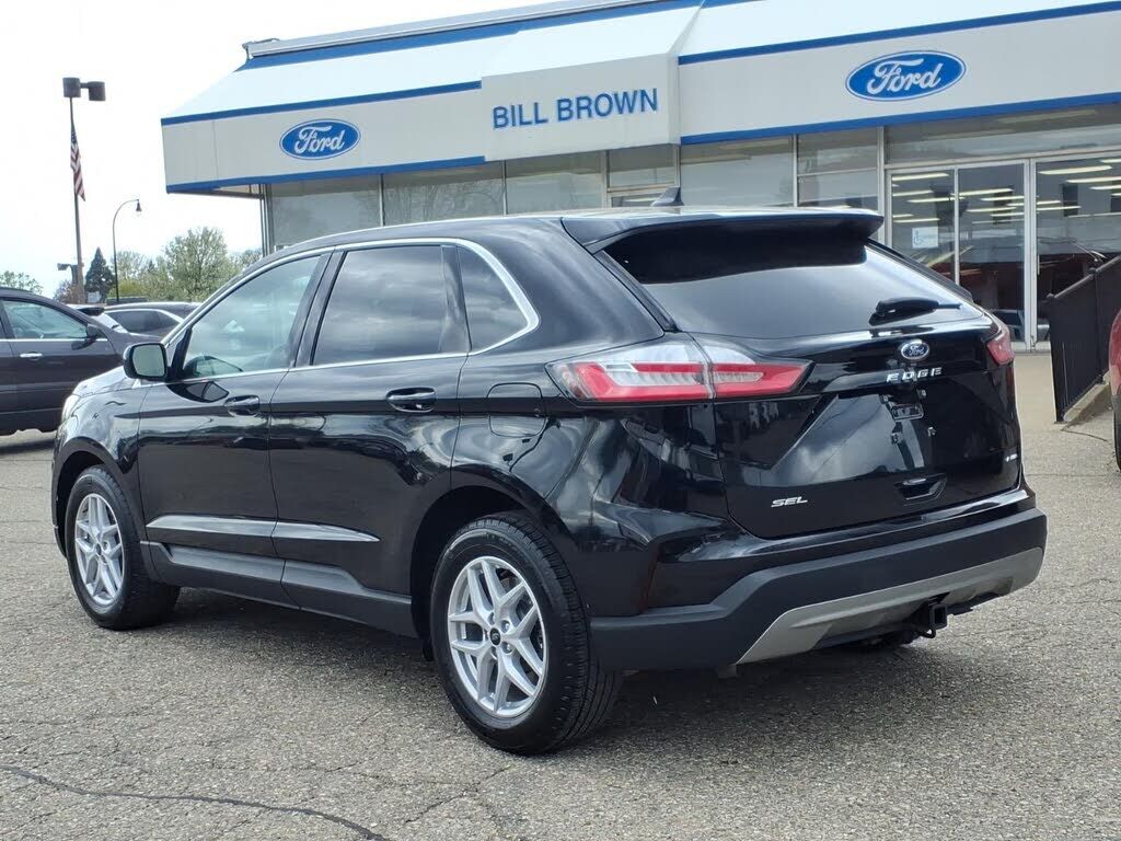 2023 FORD Edge