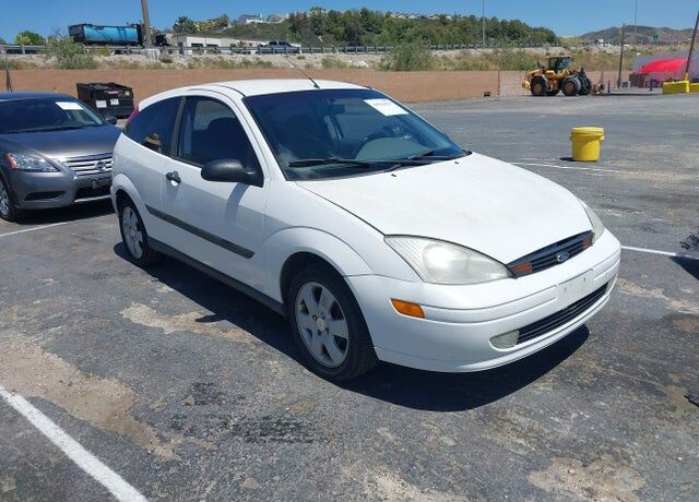 2001 FORD Focus