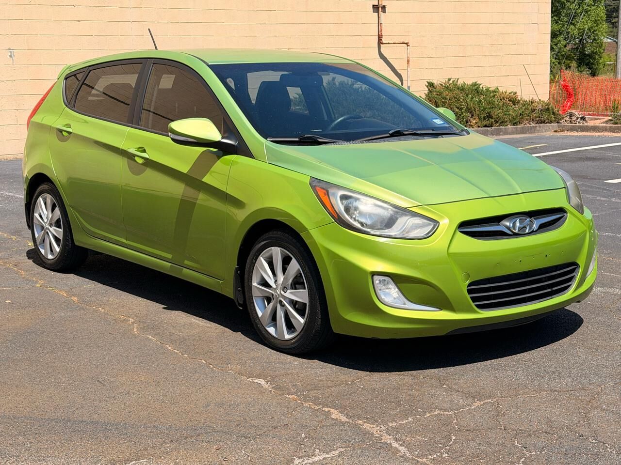 2013 HYUNDAI Accent