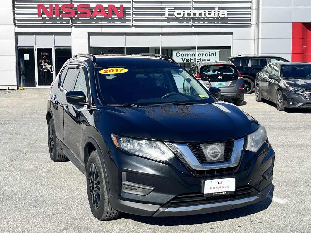 2017 NISSAN Rogue