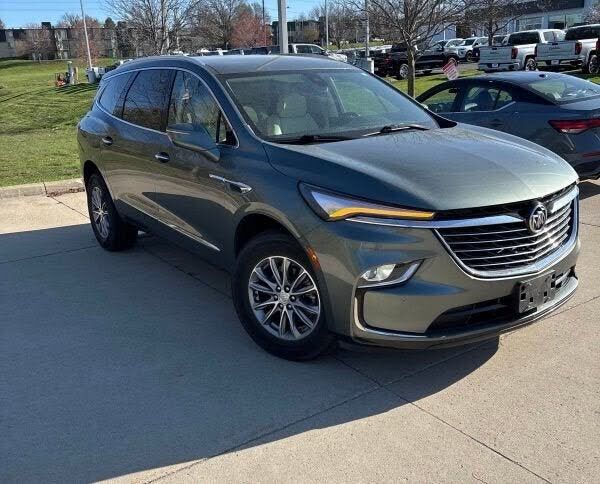 2022 BUICK Enclave