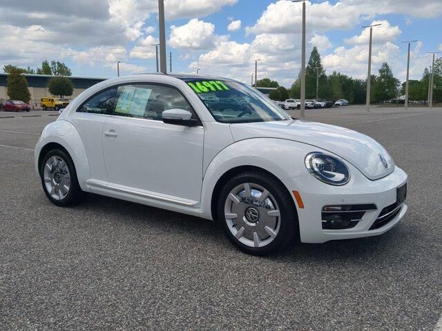 2019 VOLKSWAGEN Beetle