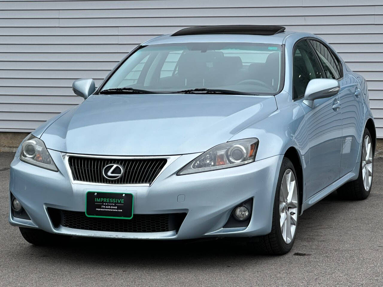 2011 LEXUS IS