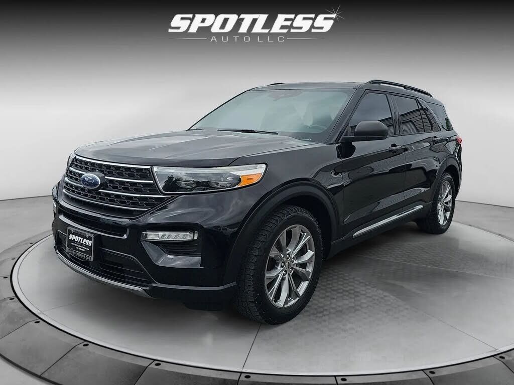 2020 FORD Explorer