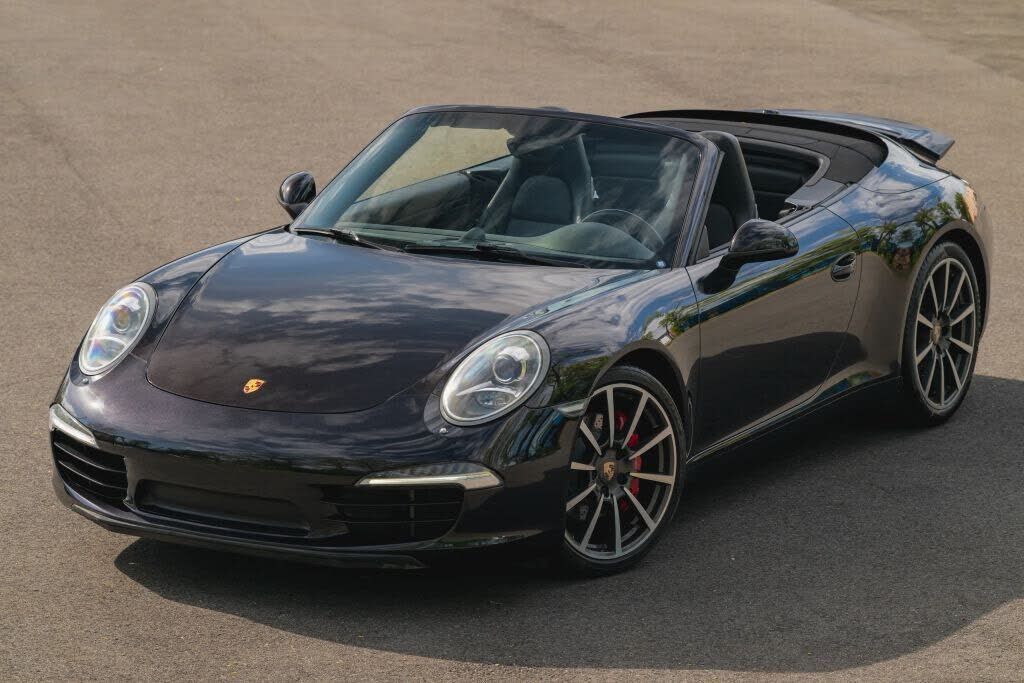 2013 PORSCHE 911