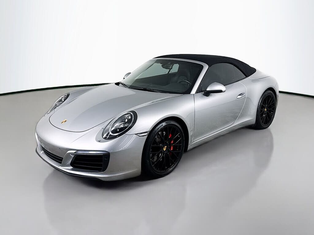2017 PORSCHE 911