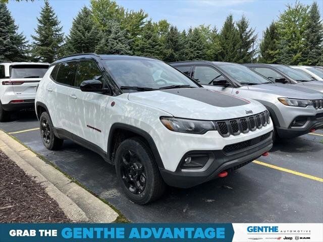 2023 JEEP Compass