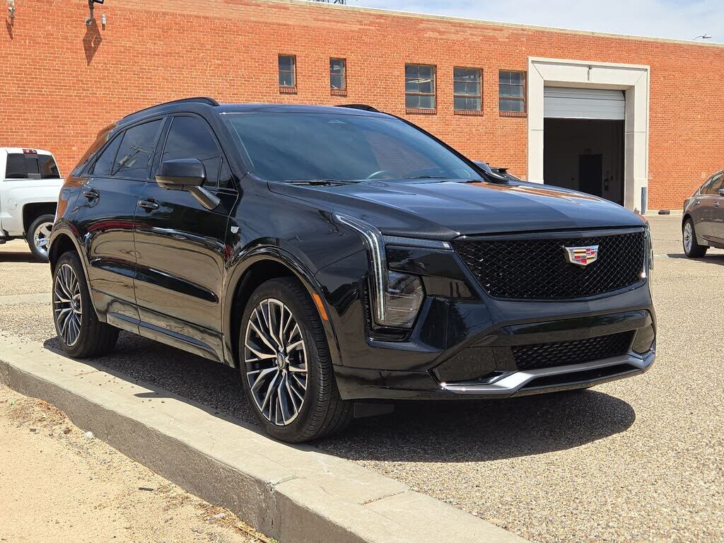 2024 CADILLAC XT4