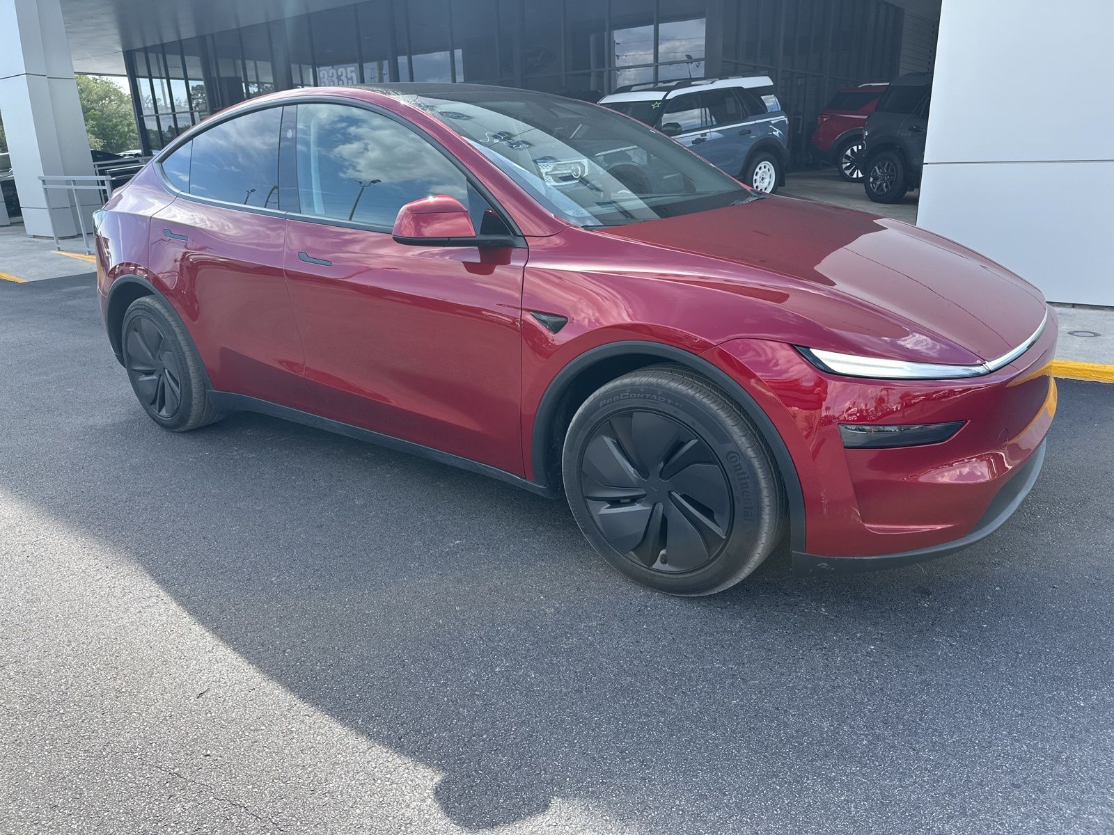 2026 TESLA Model Y