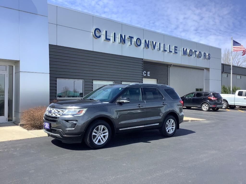 2018 FORD Explorer
