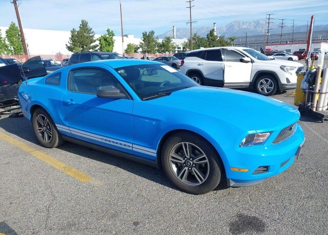 2010 FORD Mustang