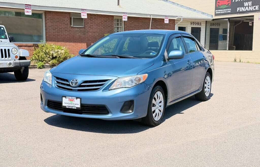 2013 TOYOTA Corolla