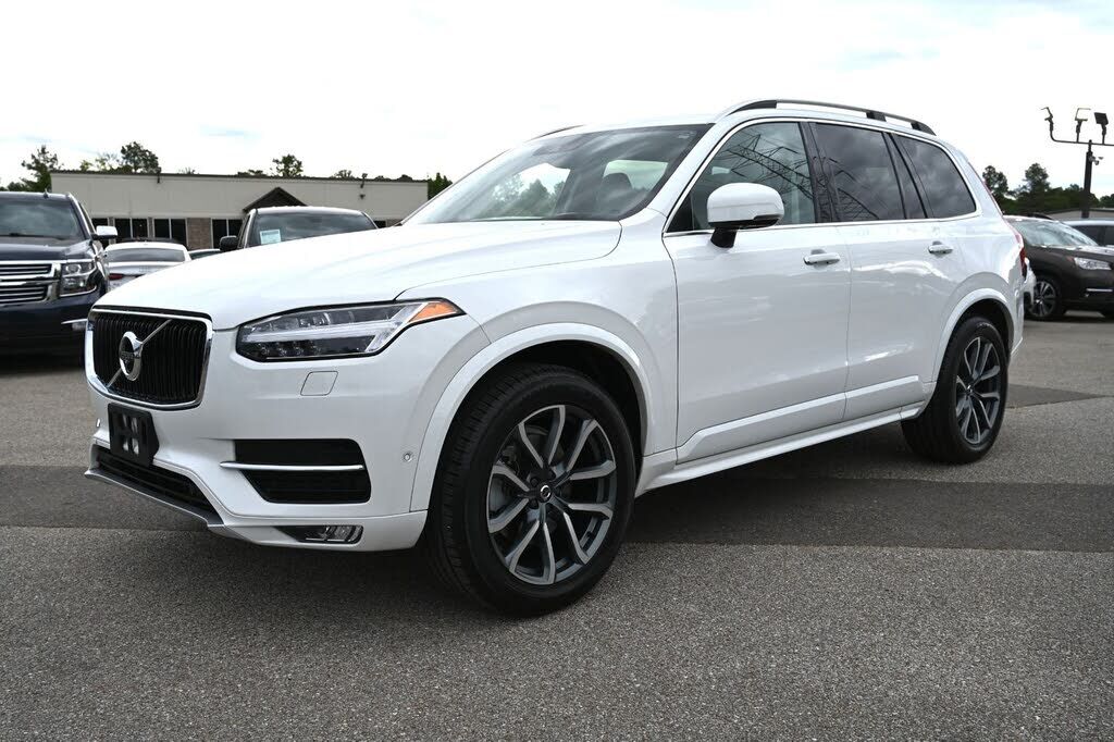 2019 VOLVO XC90