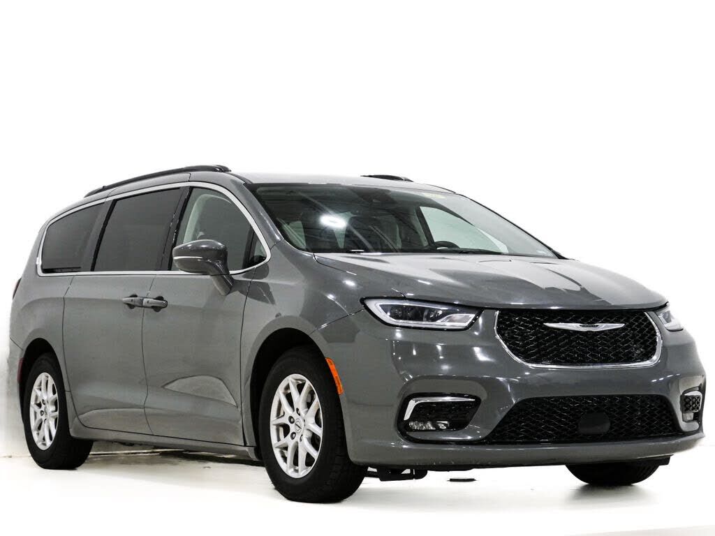 2022 CHRYSLER Pacifica
