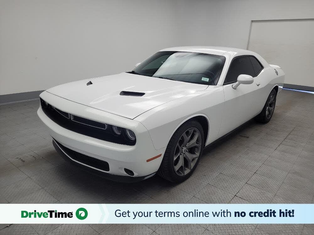 2017 DODGE Challenger