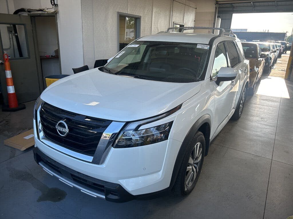 2025 NISSAN Pathfinder