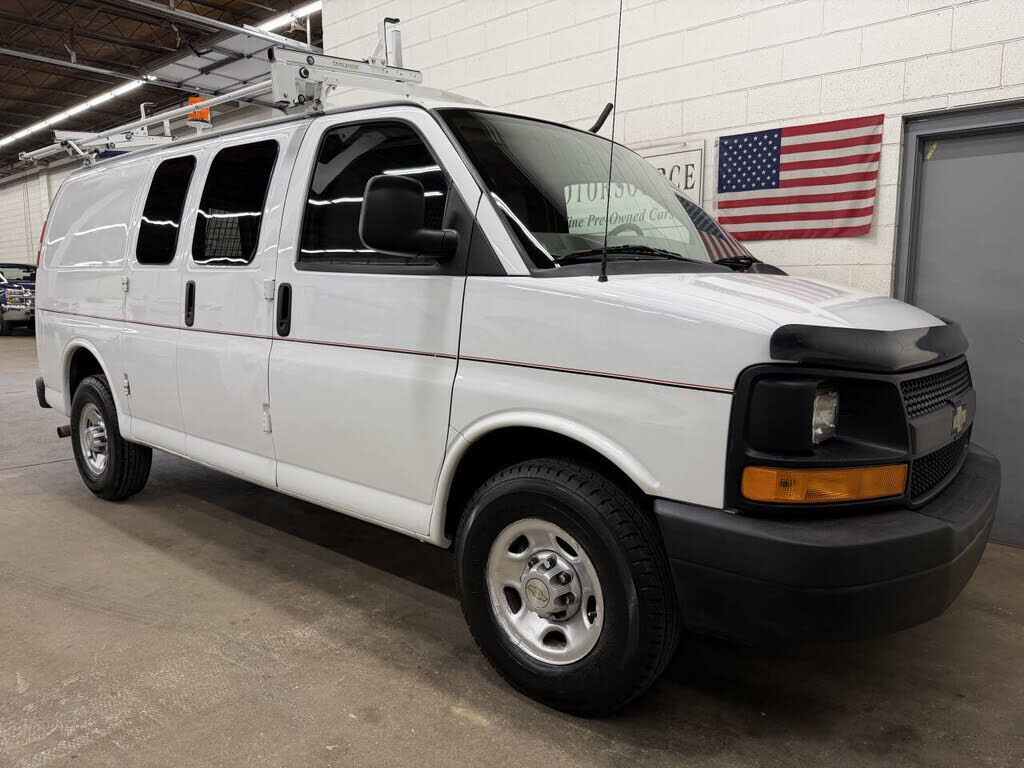 2012 CHEVROLET Express