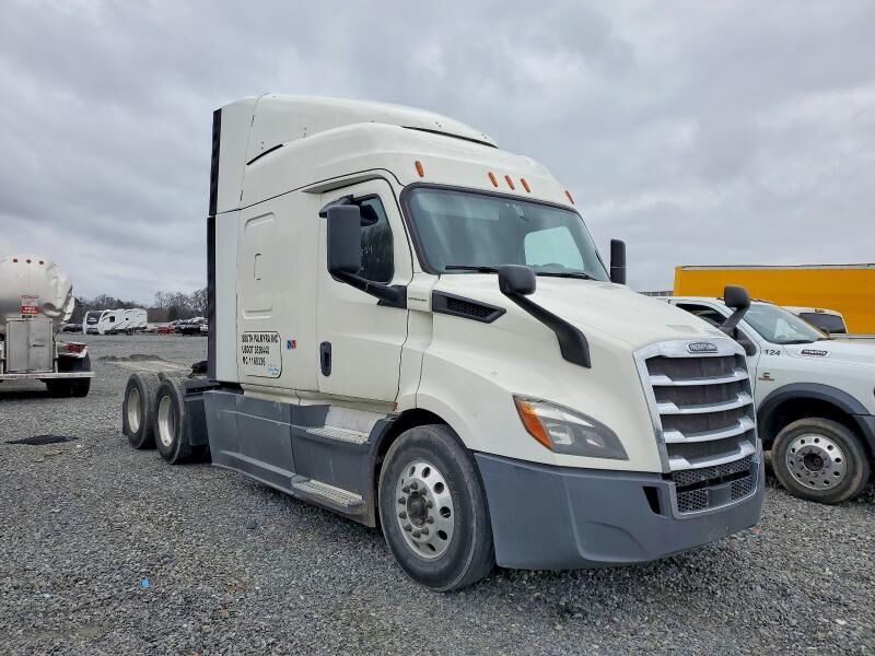 2019 FREIGHTLINER Cascadia