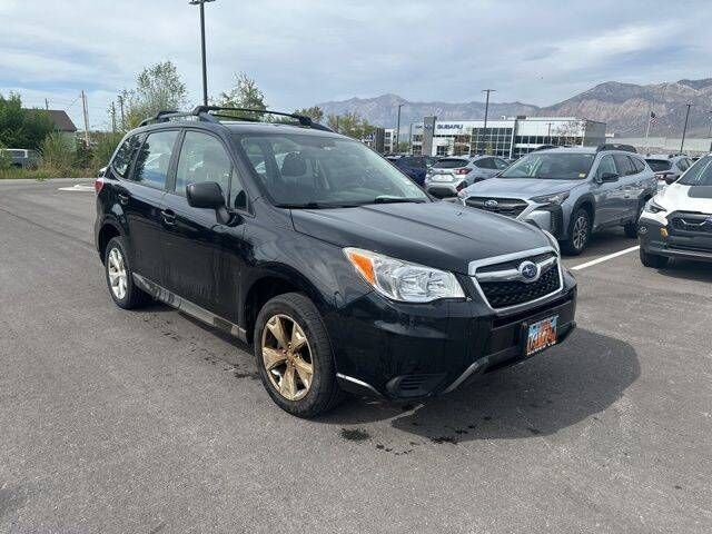 2016 SUBARU Forester