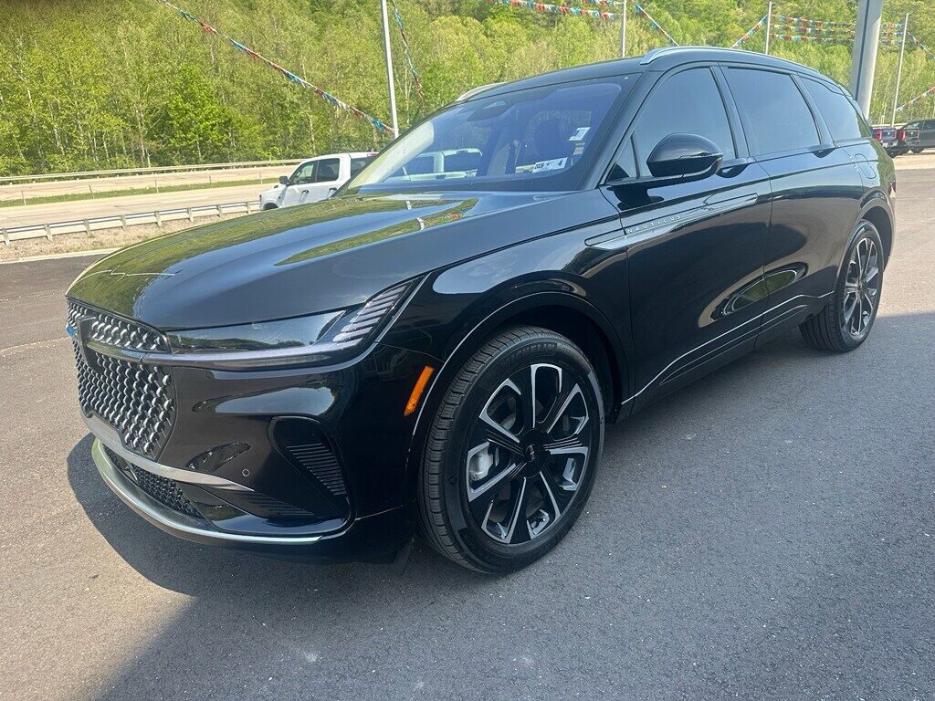 2025 LINCOLN Nautilus