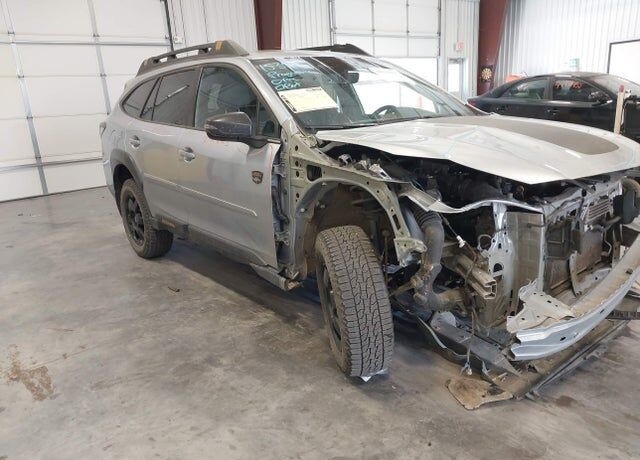 2023 SUBARU Outback